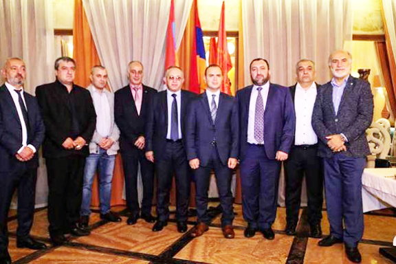 Sinanyan Meets with Moscow ANC - Diaspora || Armenia.com.au: Armenian ...